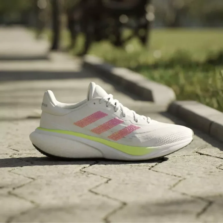 Running shoes adidas SUPERNOVA 3 W - Top4Running.com